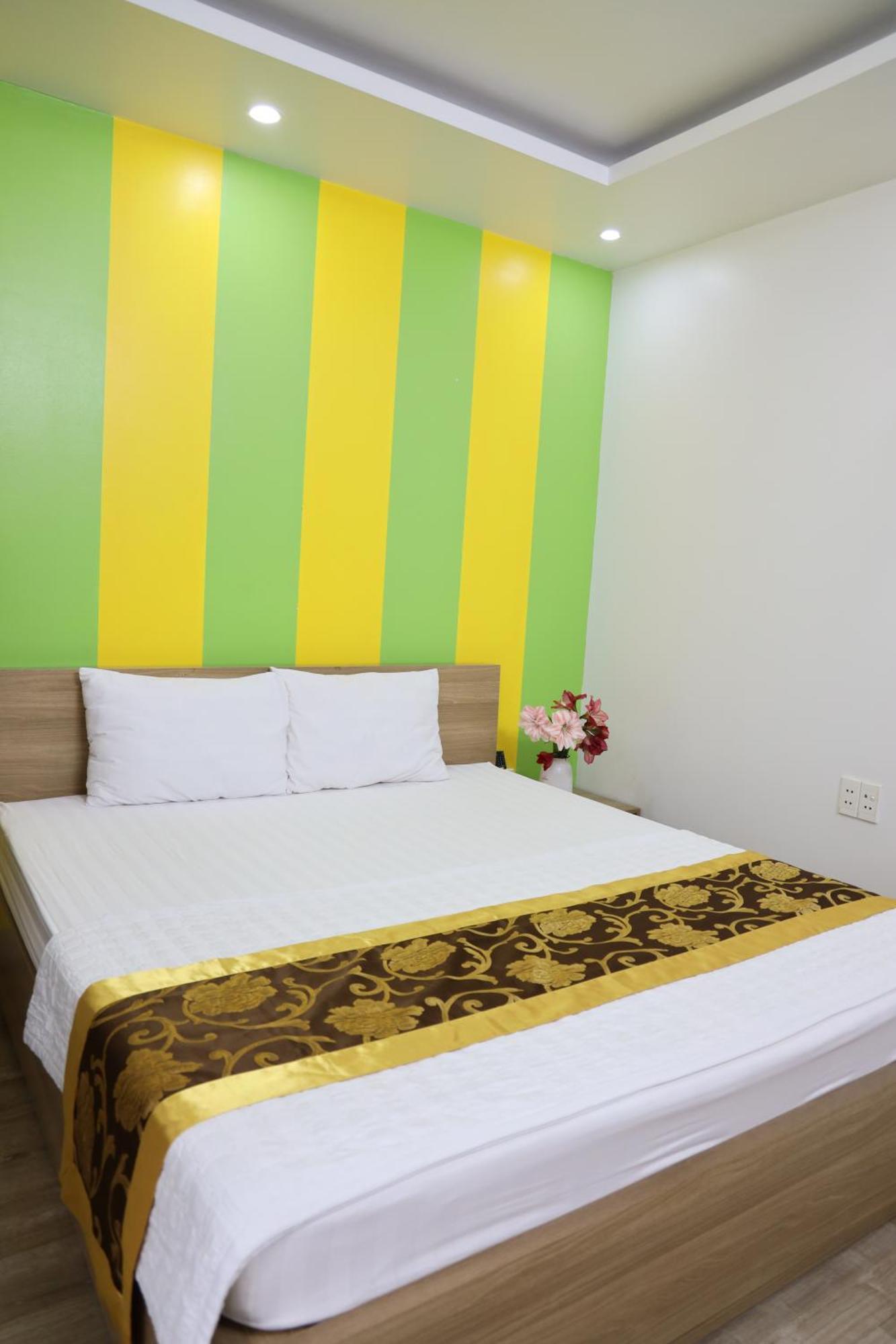 Hung Vuong Hotel Халонг Экстерьер фото